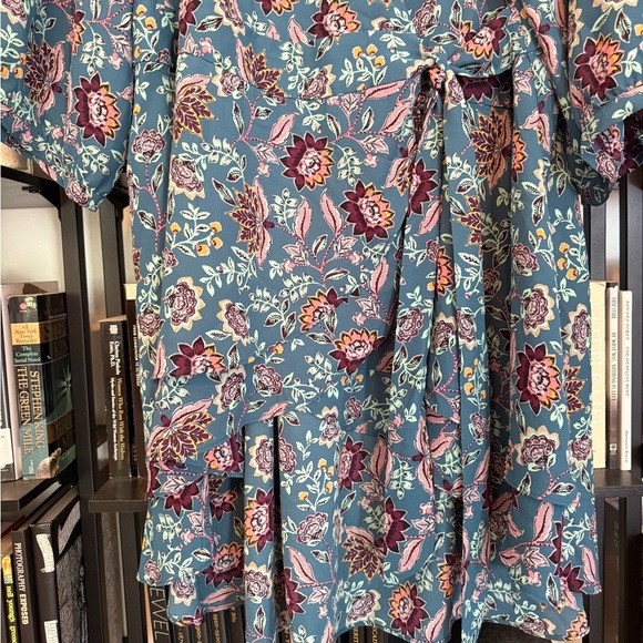 Torrid Teal Floral High Low Tunic Top - Picture 2 of 8